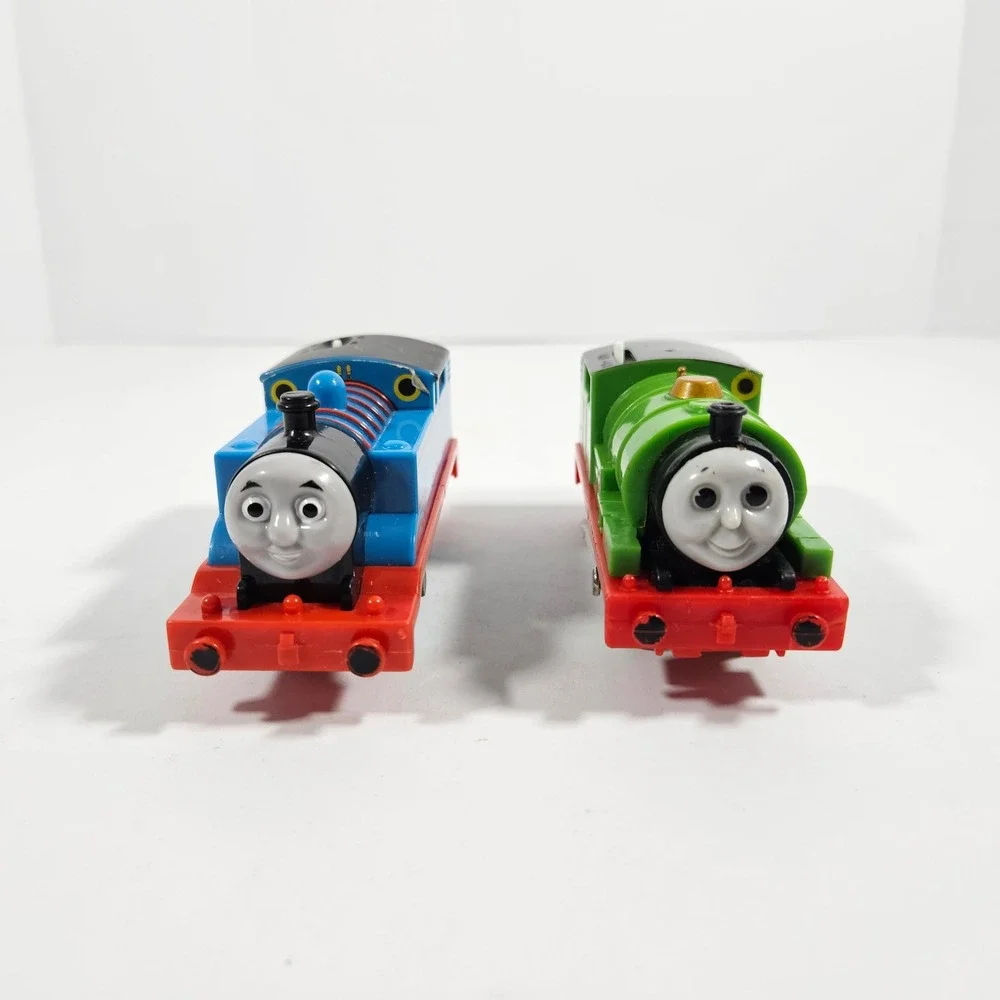 Thomas & Friends TrackMaster Thomas & Percy Motorized Train Engines 2009 Mattel